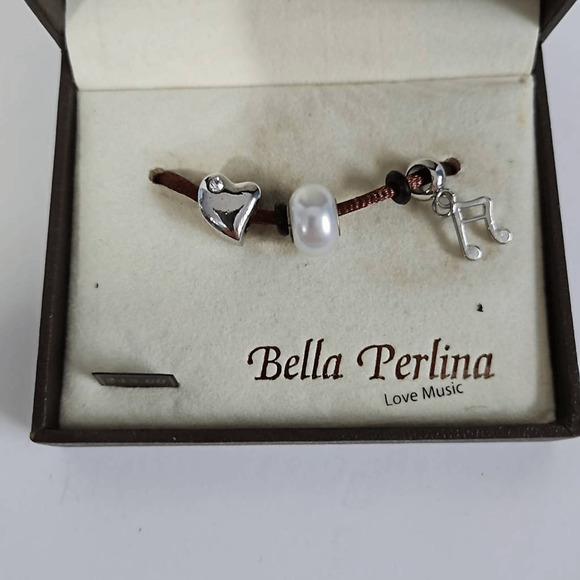 Bella Perlina Love Music Charm Bracelet in Gift Box Silver Tone - Picture 1 of 4